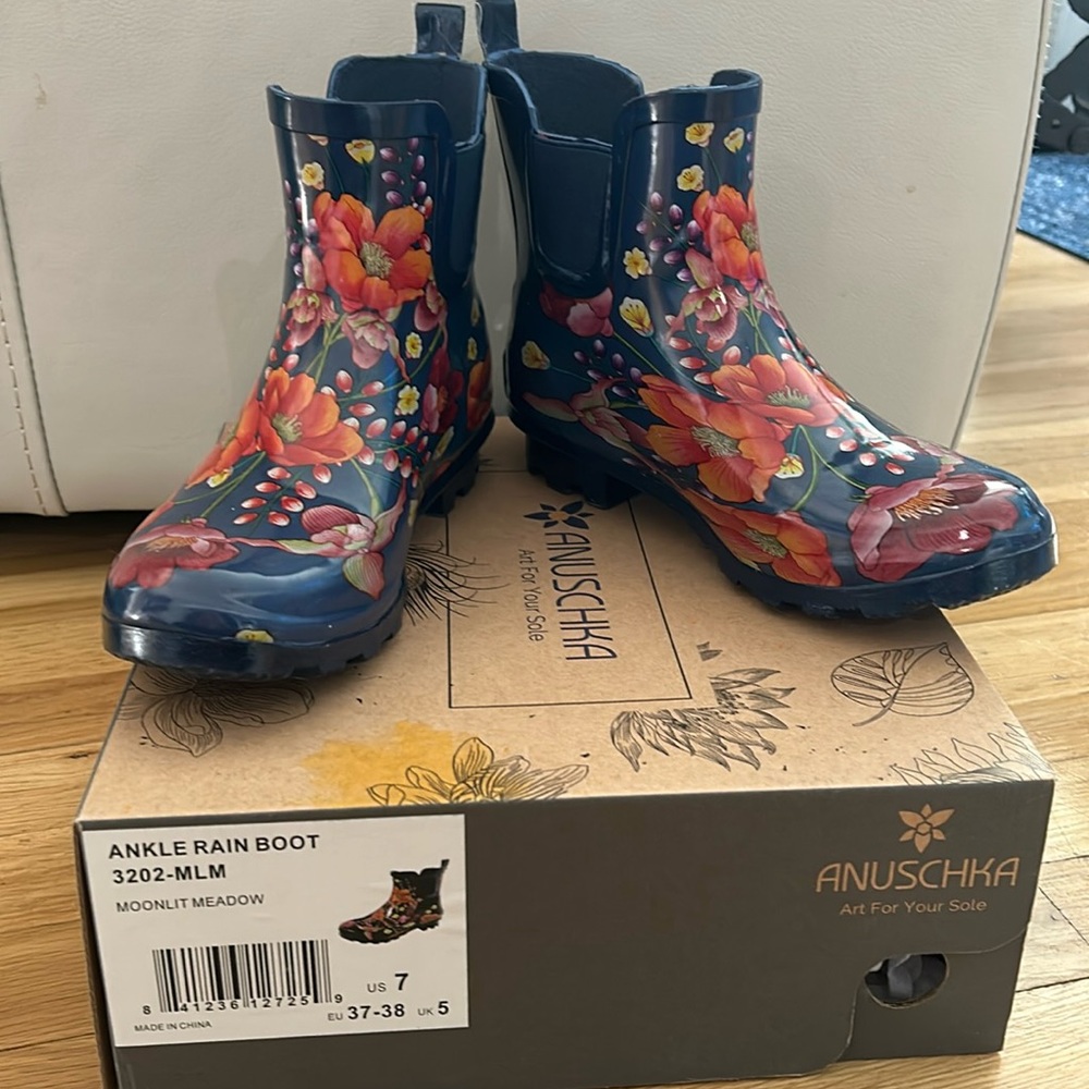 Anuschka Ankle Rain Boots